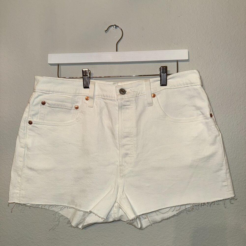 Levi's 501 White Jean Shorts Womens Size 32